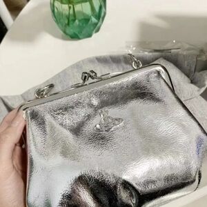 vivienne westwood shoulder bag